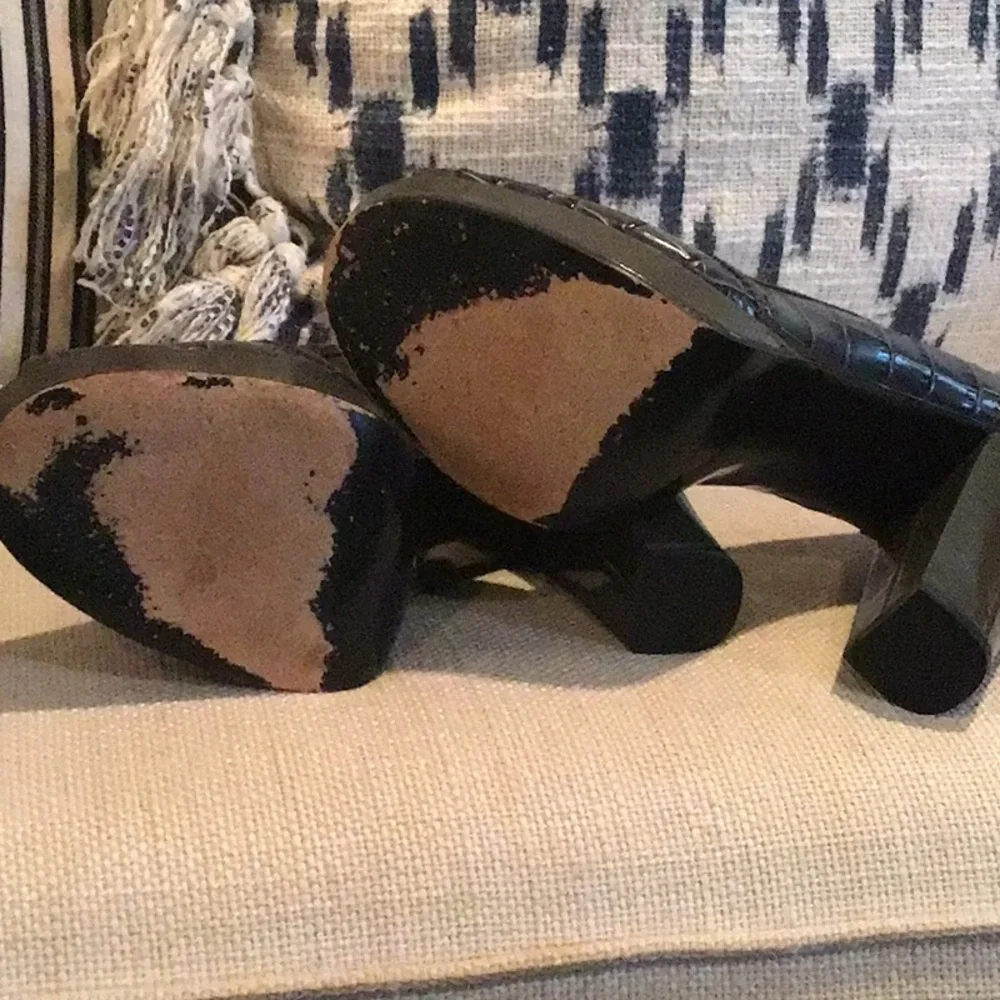 COACH Leather Peep-toe Pumps